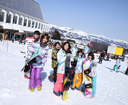 スキー スノボーツアーにお勧めのカバン バックは 種類ごとにメリット デメリット スノボブ